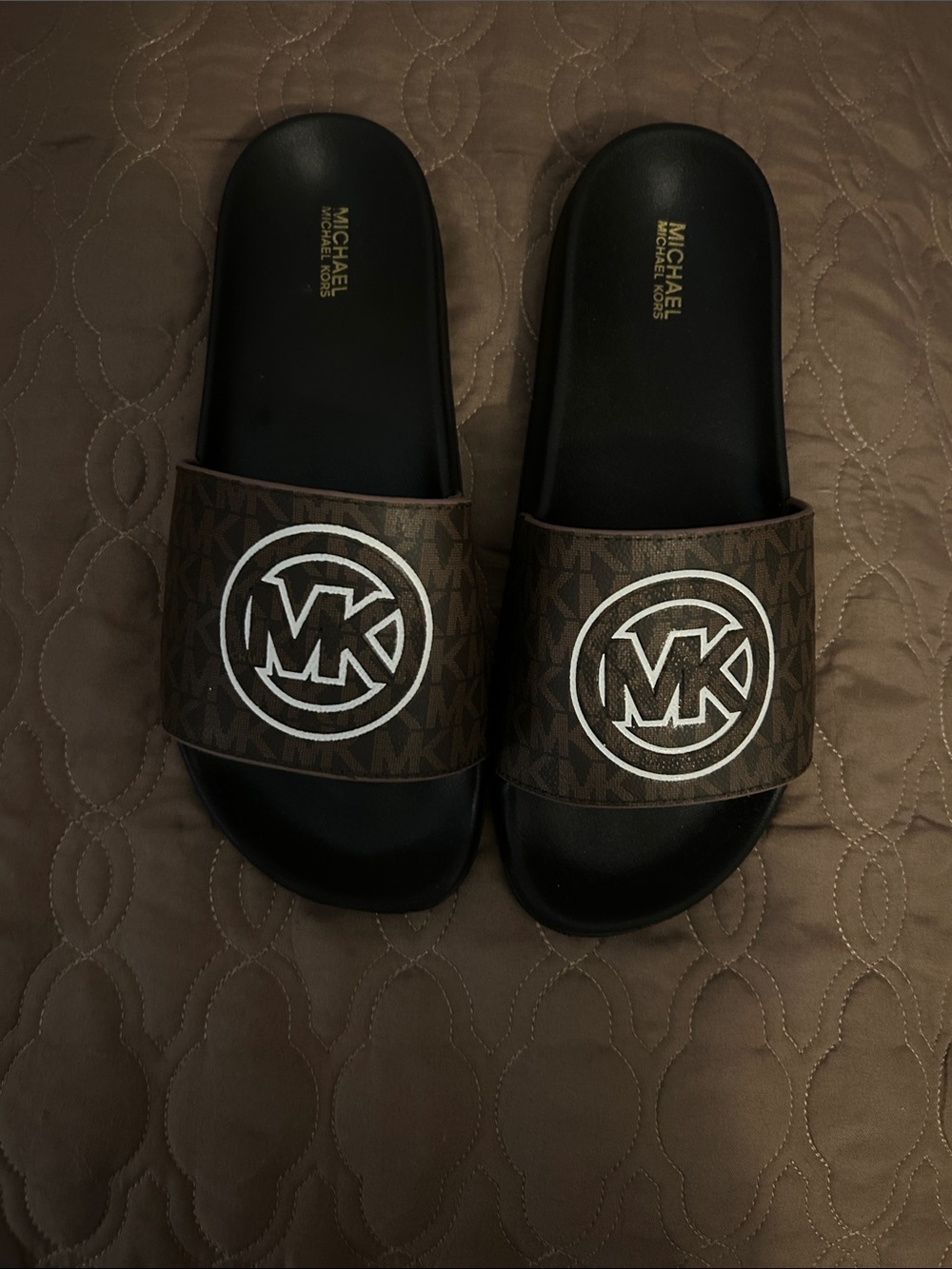Michael Kors size 7 women’s Brown & Black MK Logo Slide Sandals